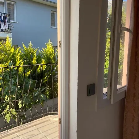 Deka 6 Ξενοδοχείο με διαμερίσματα *